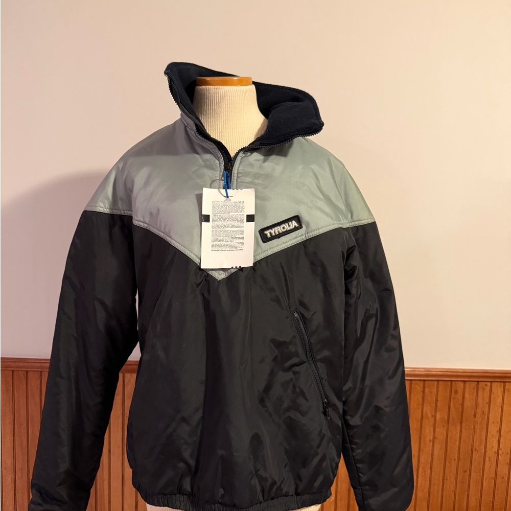 Tyrolia ski snowboard jacket